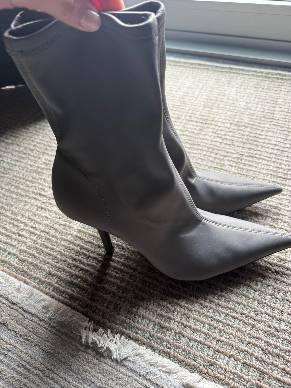 H&M size 39
